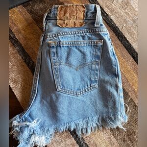 Levi Cut Offs